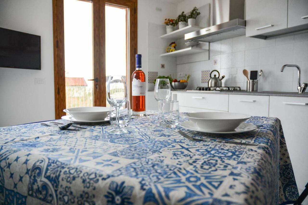 Casa Pomelia Appartement Castellammare del Golfo Buitenkant foto